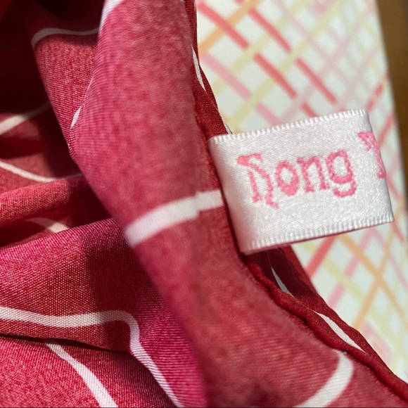 Hong Tai Lang Red & White Stripe Long Sleeves Dip-Back Shirt Women's Size S - Picture 13 of 14